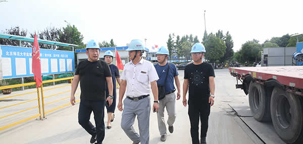 1564472454660.jpg 公司动态=情牵一线项目组,高温时节送清凉03.jpg
