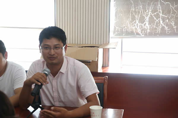 1571310526598.jpg 新闻=公司四届三次职工代表大会圆满闭幕02.jpg